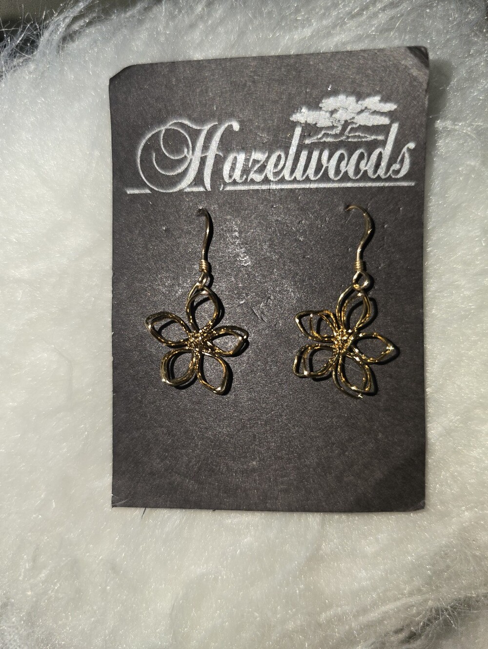 NEW Hazelwoods gold wire flowers earrings